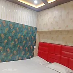Natraj Home Stay