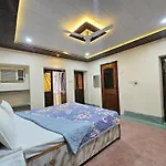 Saraogi Homestays