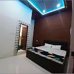 Hotel Raghukul Royal
