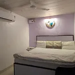 Meenakshi Guest House