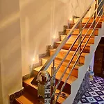 Gauri Inn Paying Guest House