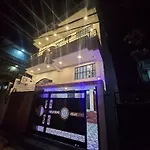 Gauri Inn Paying Guest House