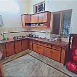Serene Stays At Varanasi - 5Bhk Luxury Villa