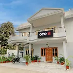 Hotel O Flagship Adbhut Moment Hotel