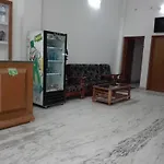 Dynasty Guest House