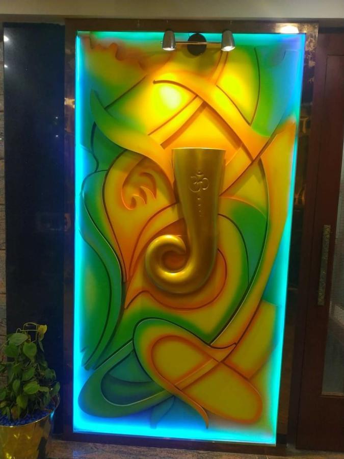 Sjr Hotel 3*