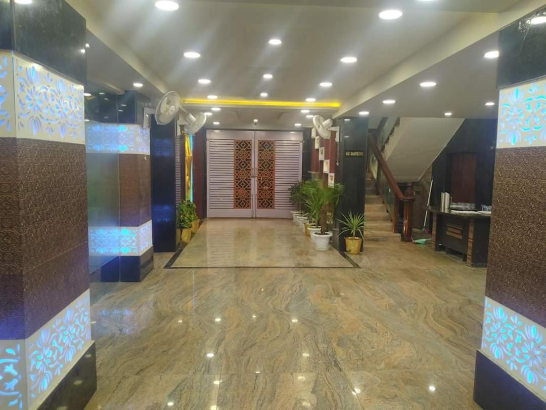 Sjr Hotel