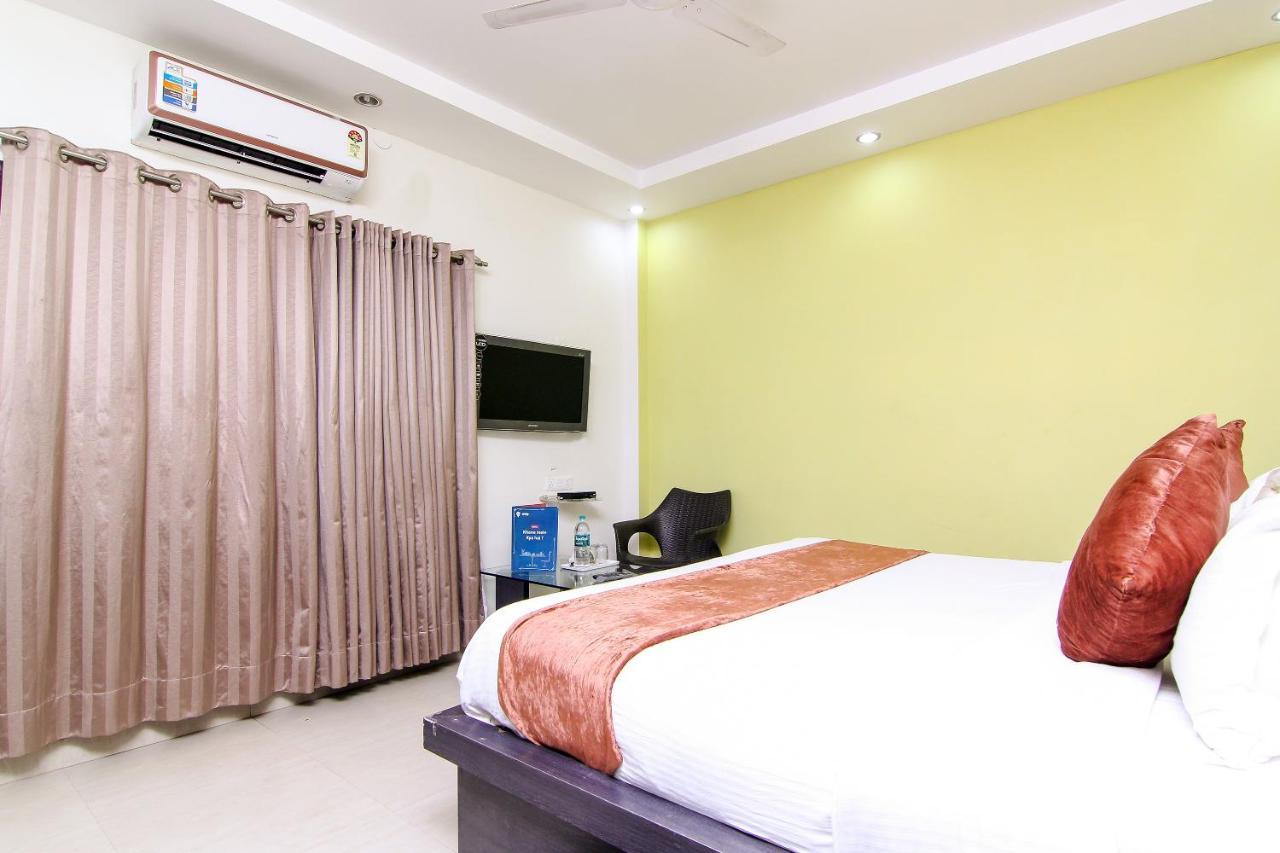 Hotel Oyo 4036 Liberty Residency