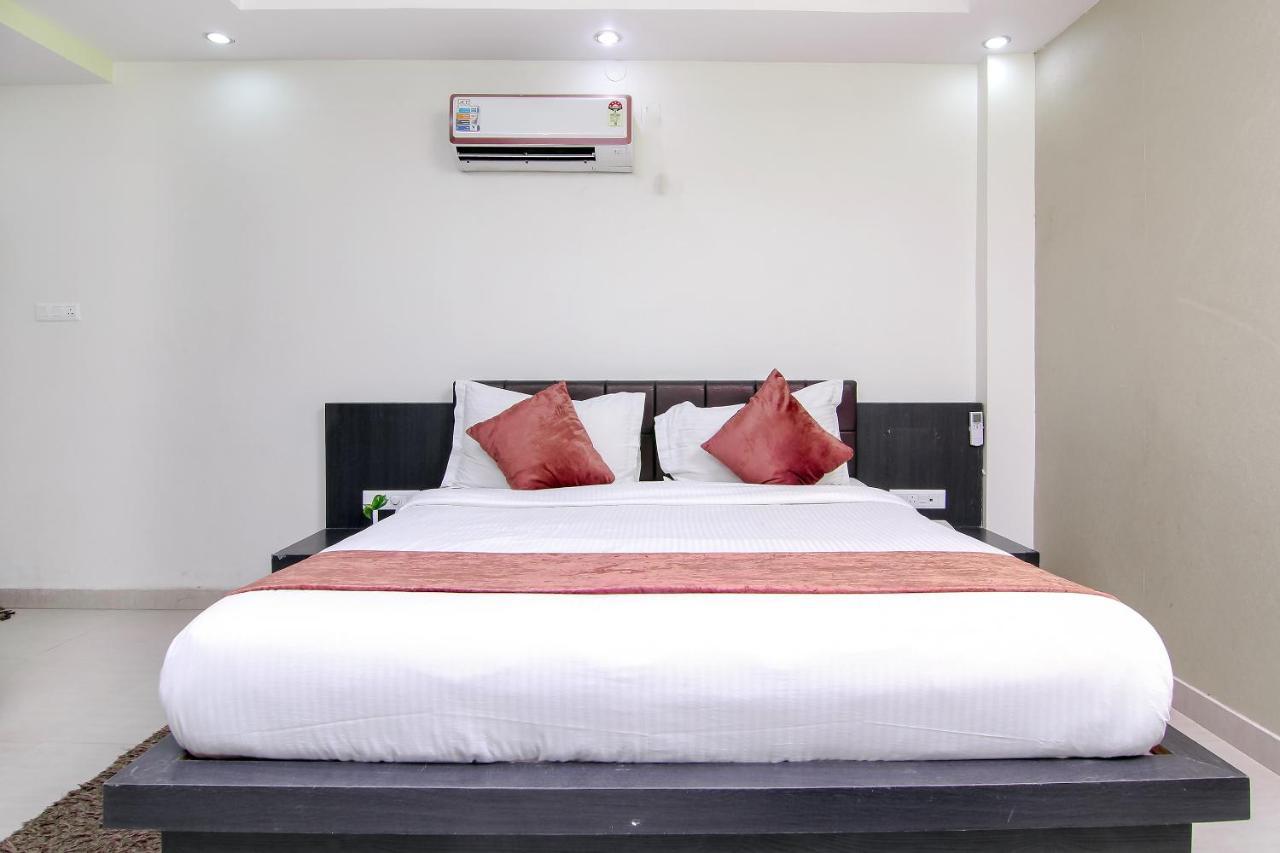 Hotel Oyo 4036 Liberty Residency Varanasi