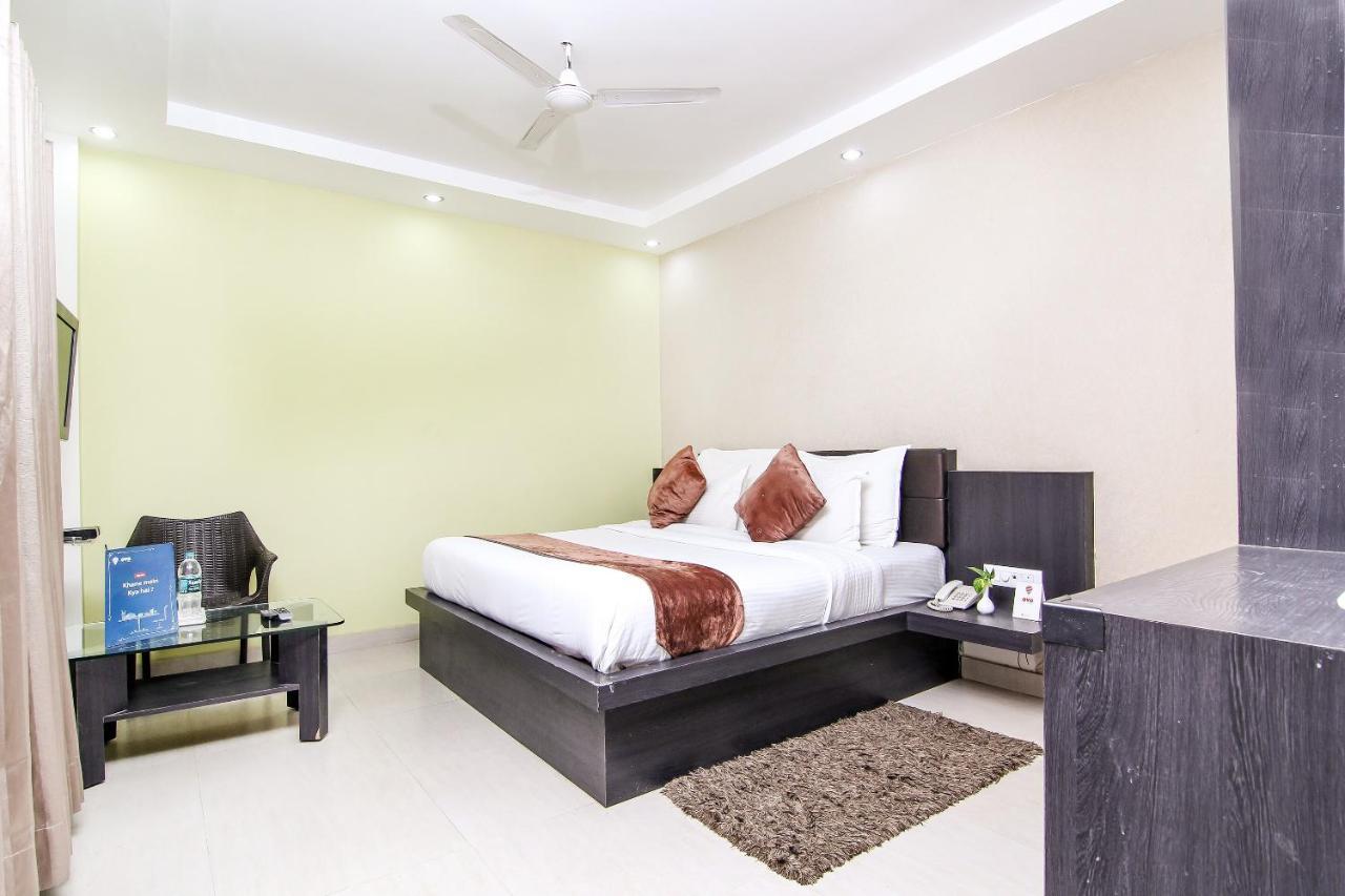 Hotel Oyo 4036 Liberty Residency