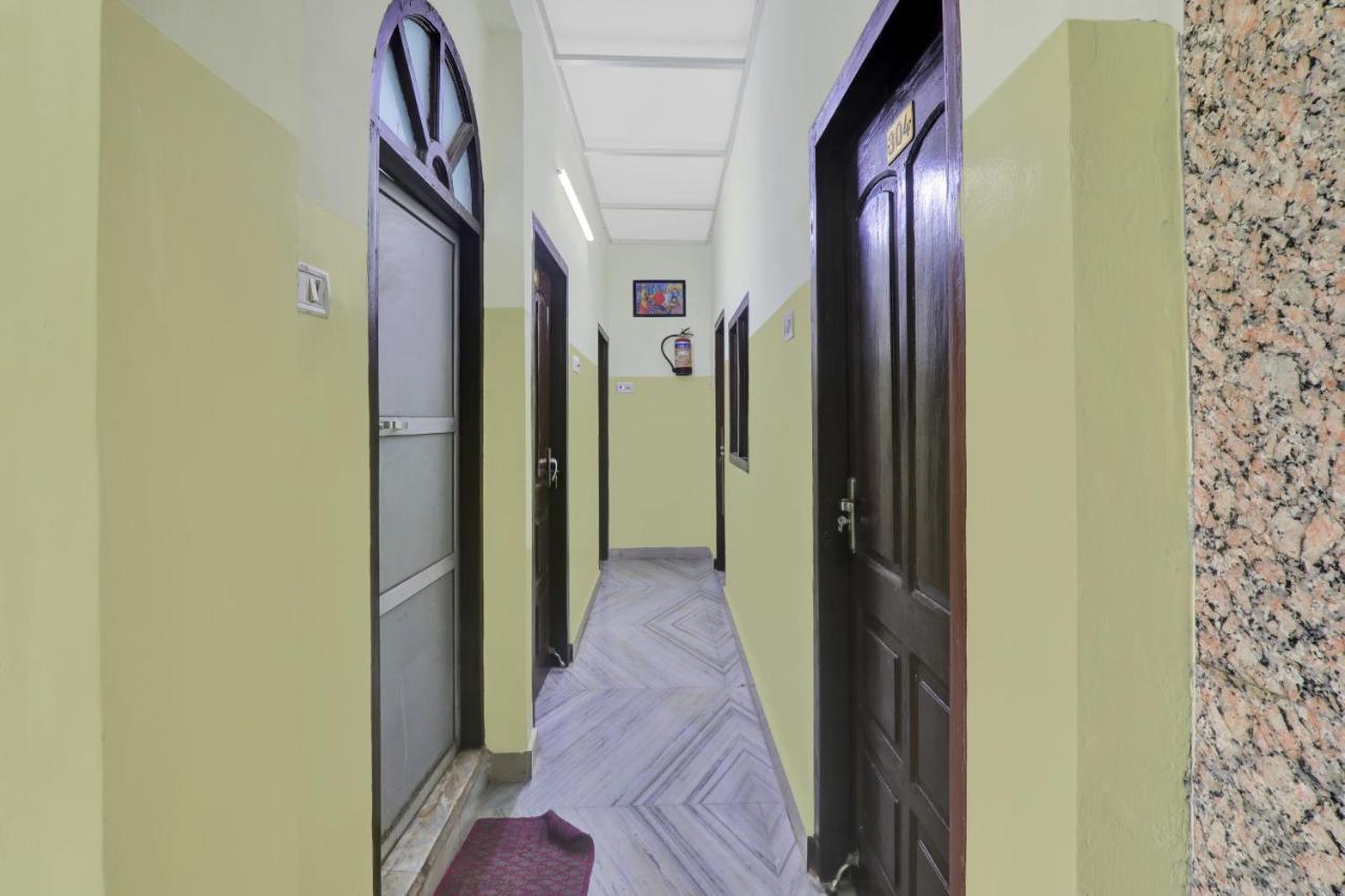 Oyo 82407 K Shree Guest House Varanasi