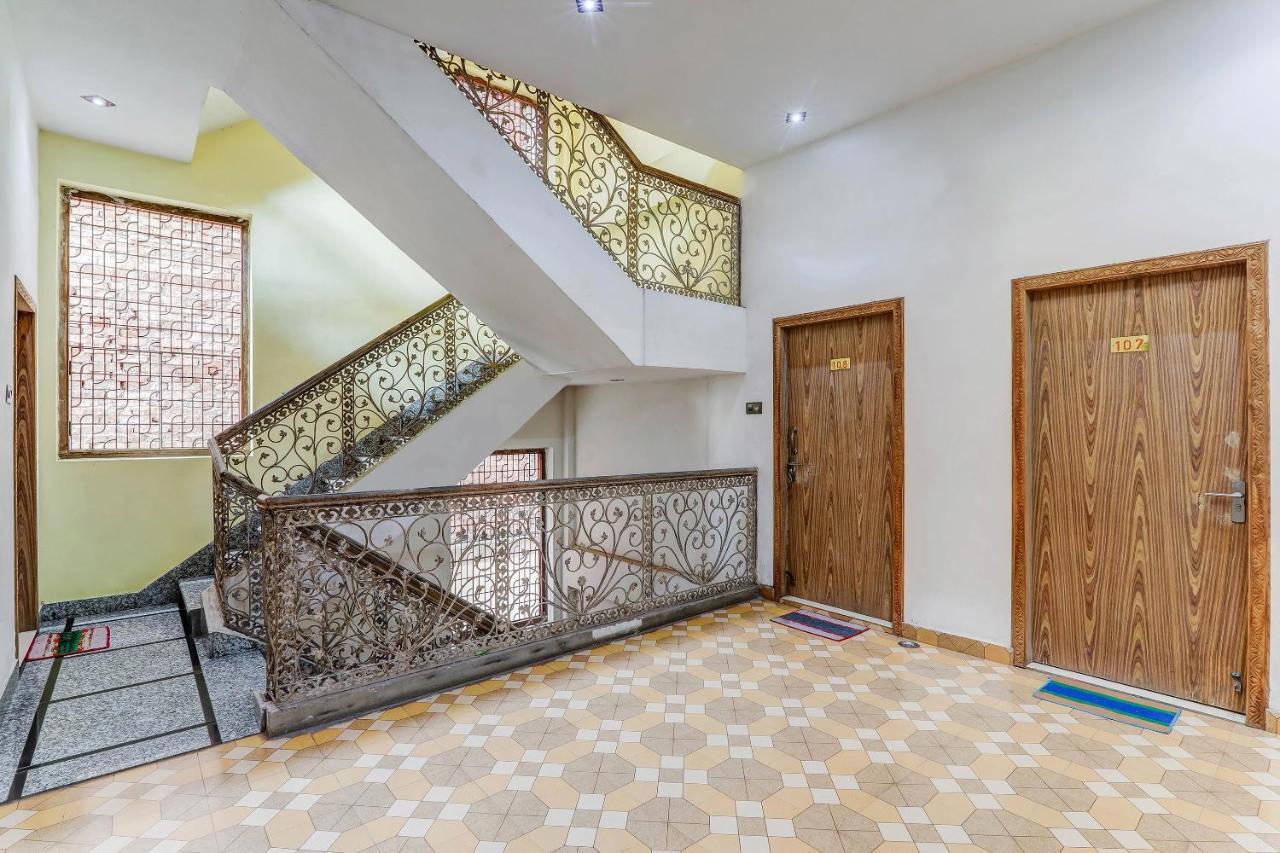 K V Palace 3* Varanasi