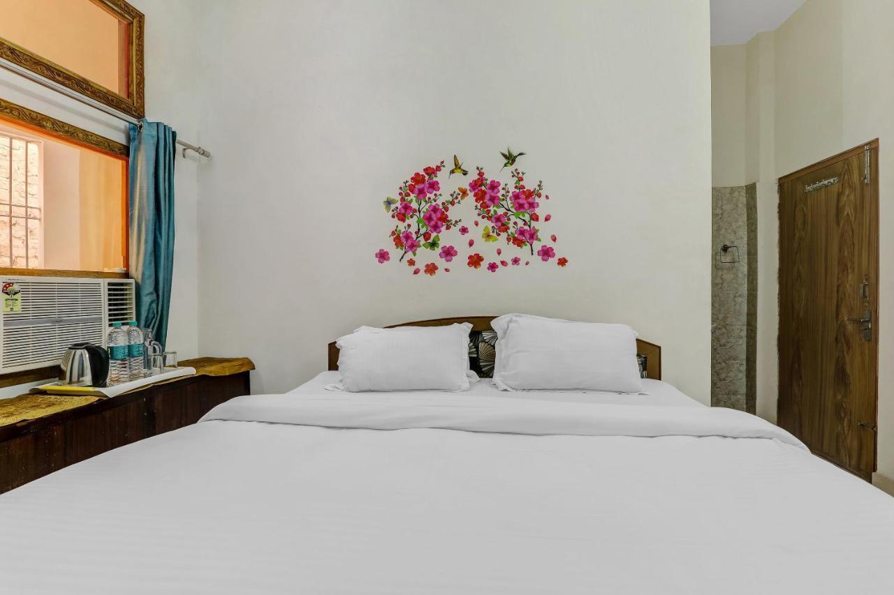 K V Palace Hotel Varanasi