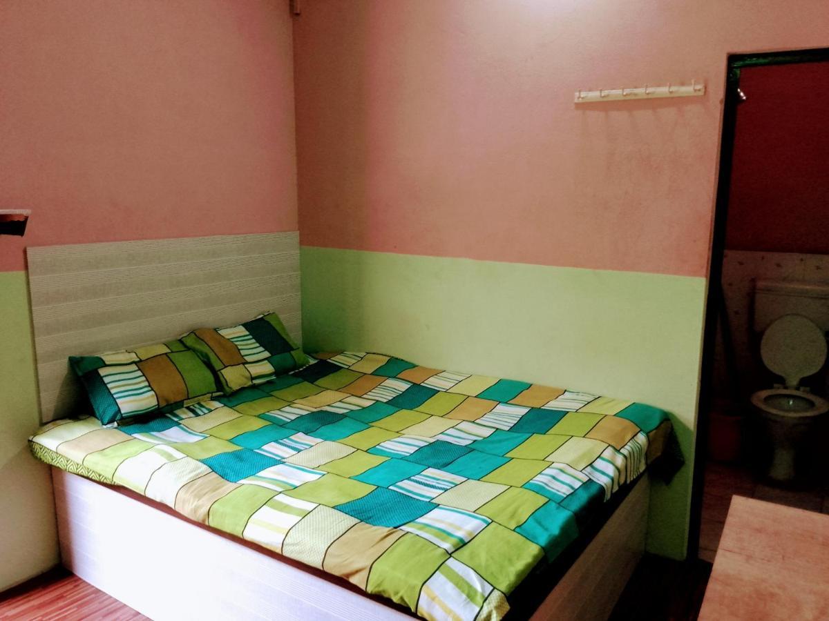 Asha Paying Guest house Varanasi