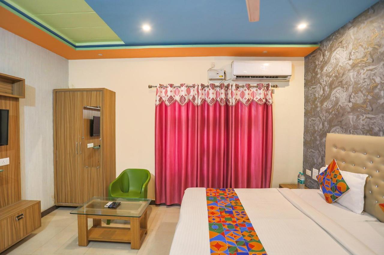 Fabhotel Kriti 3*