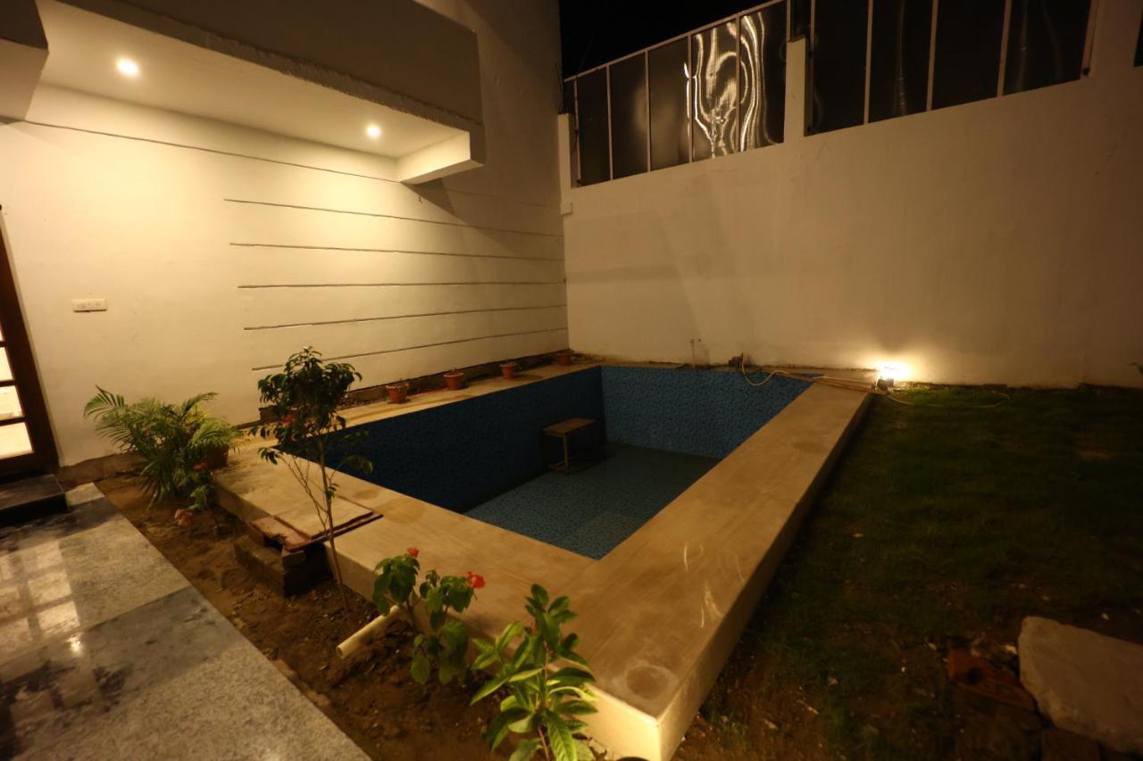 Hotel Heritage Divine Varanasi