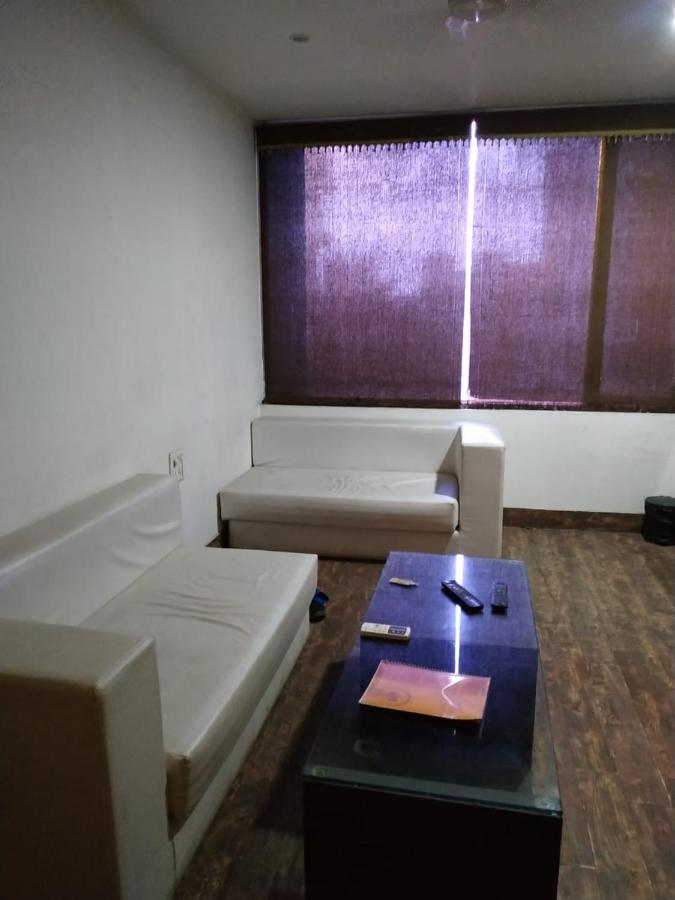 Hotel Palace Varanasi