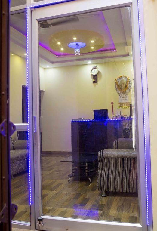Guest house Assi River