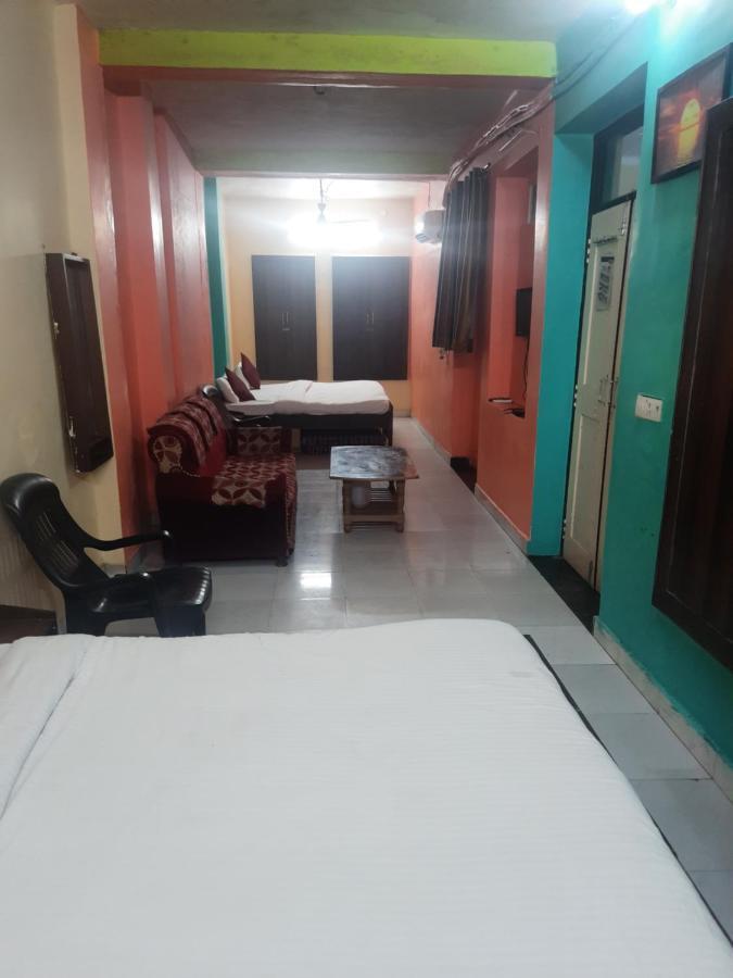 Sooryoday Hotel