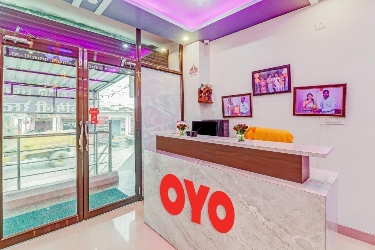 Super Oyo Flagship Sadguru & Family Restaurant Varanasi