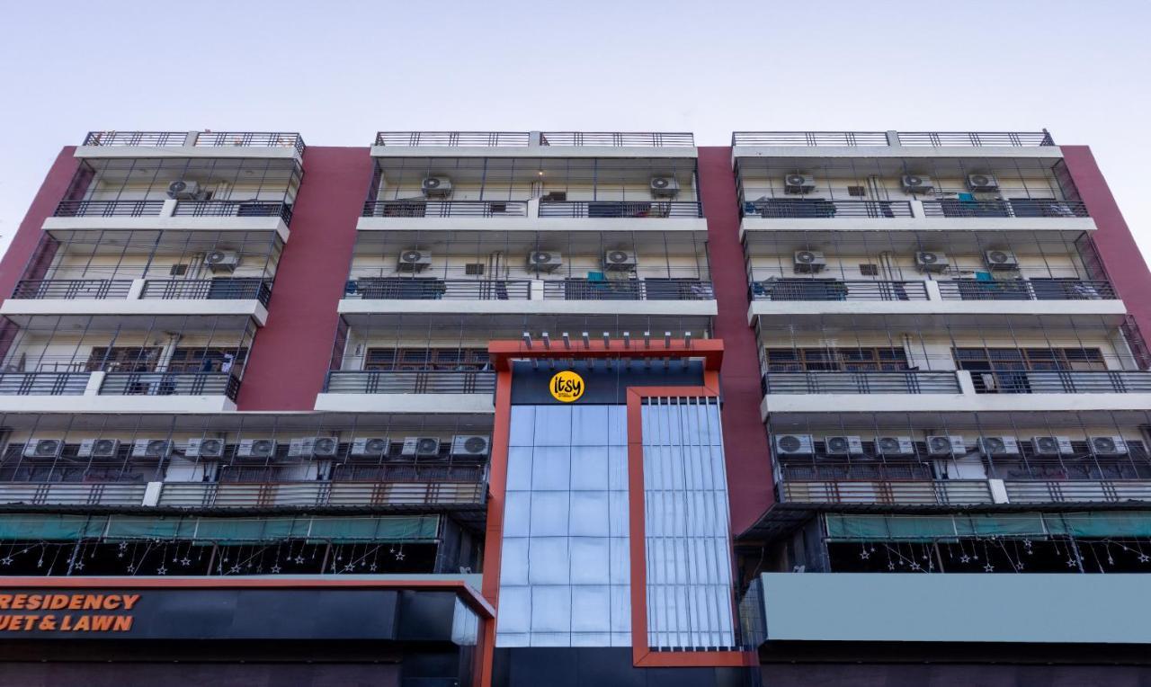 Itsy Kashi Grand, Bhu 3* Varanasi