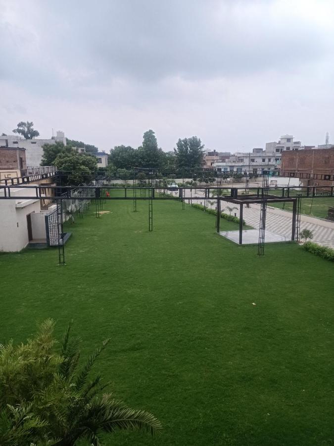 Sampanna Bed & Breakfast Varanasi