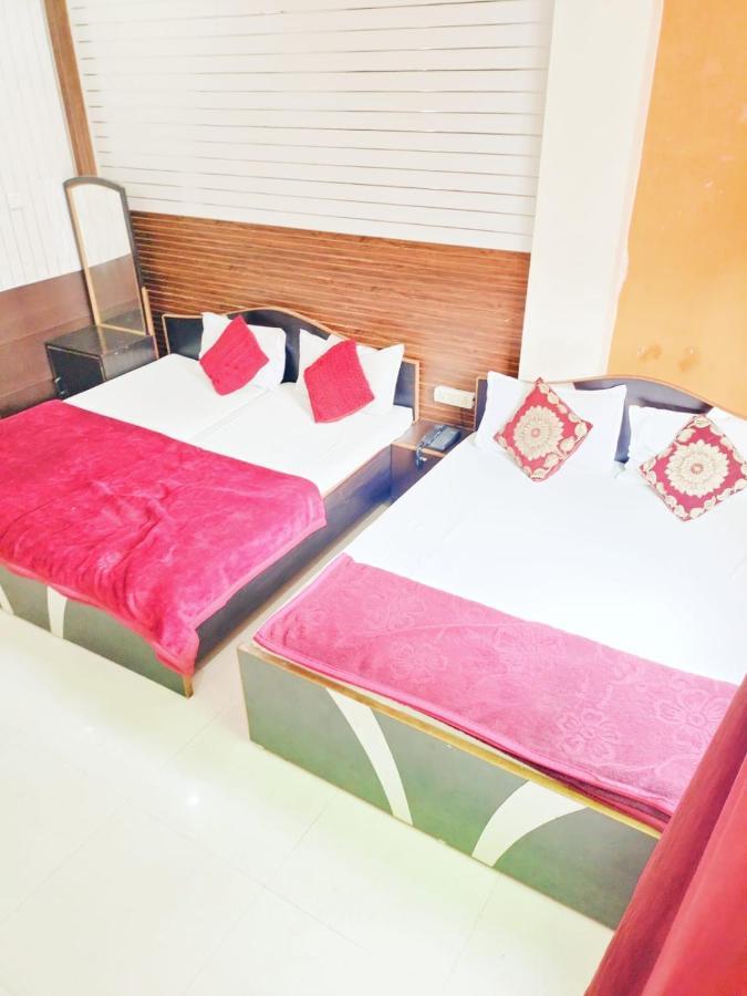 Hotel New Ashi Palace *