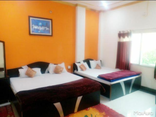 Hotel New Ashi Palace *
