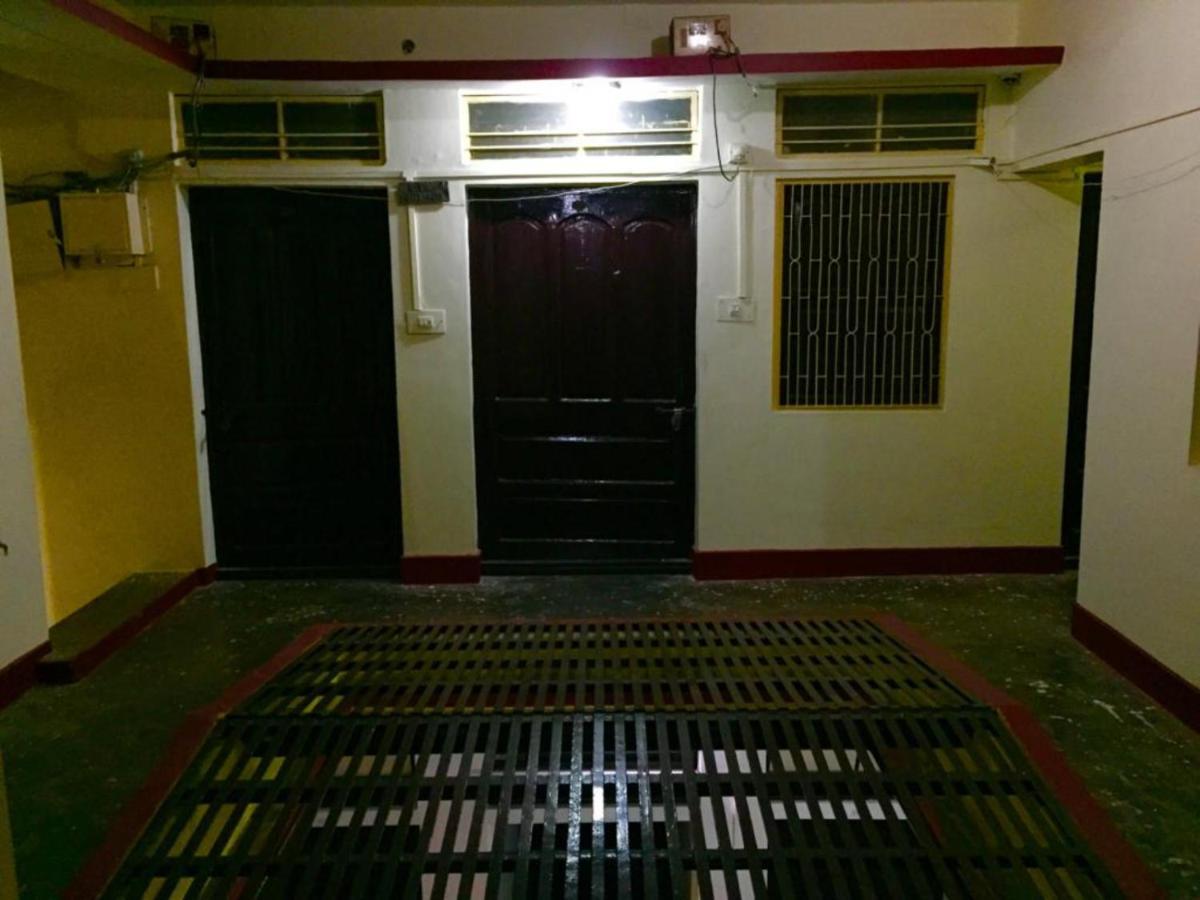 Grg Shanti Hotel
