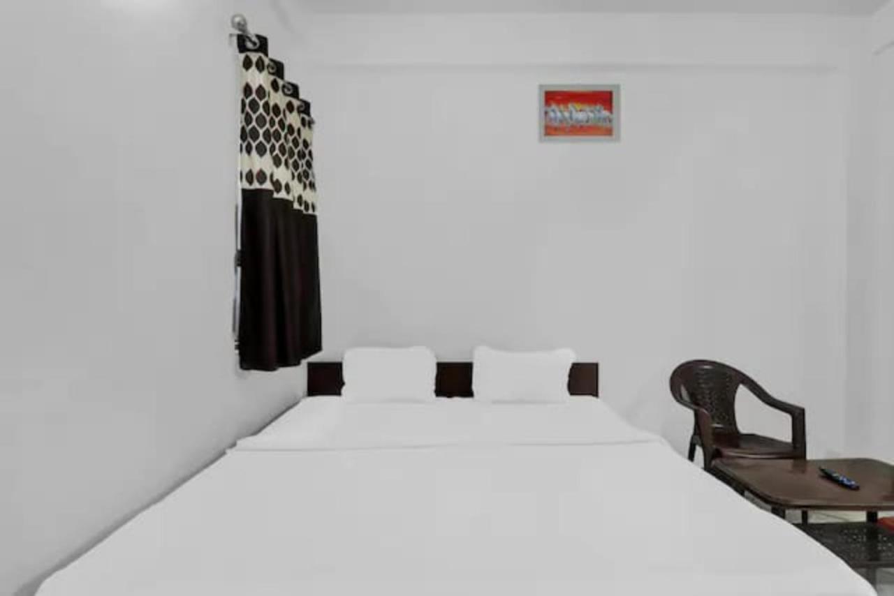 Goroomgo Shiv Ganga - Excellent Customer Choice -best Seller Varanasi
