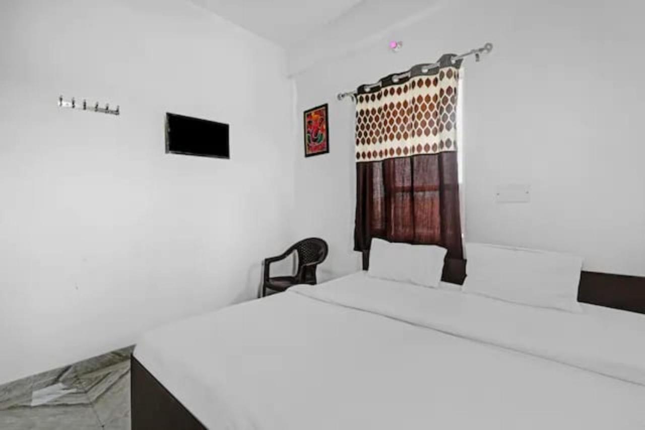 Hotel Goroomgo Shiv Ganga - Excellent Customer Choice -best Seller Varanasi