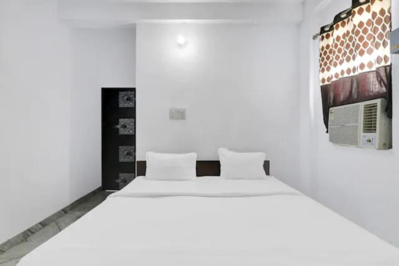 Hotel Goroomgo Shiv Ganga - Excellent Customer Choice -best Seller 3*