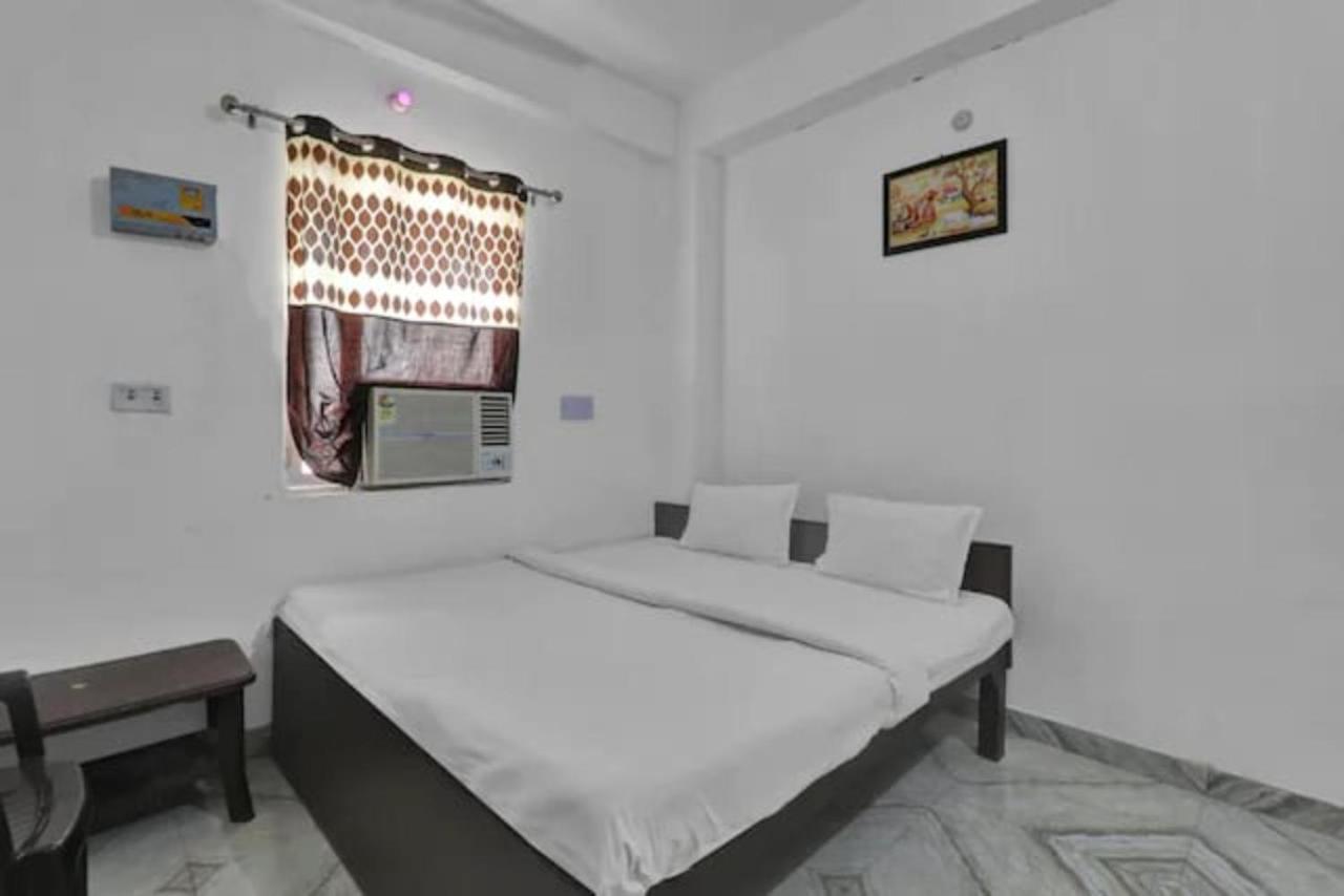 Hotel Goroomgo Shiv Ganga - Excellent Customer Choice -best Seller Varanasi