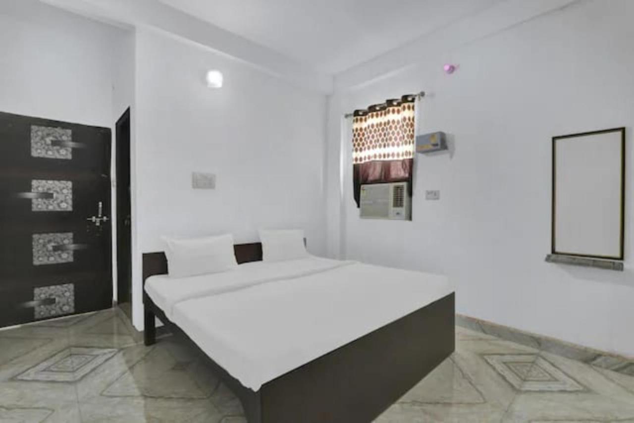 Hotel Goroomgo Shiv Ganga - Excellent Customer Choice -best Seller 3*