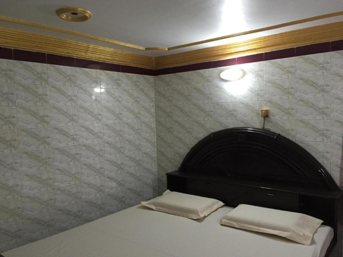 Grg Shanti Hotel 3*