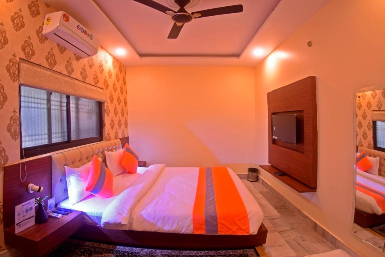 Hotel The Kashi Residency 3*