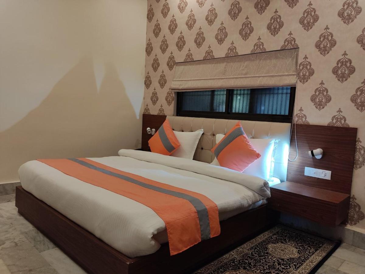 The Kashi Residency