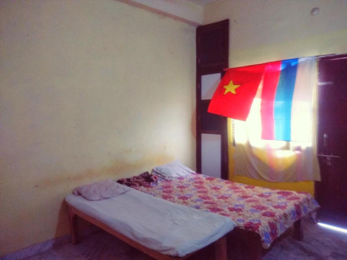 Shri Homes * Varanasi
