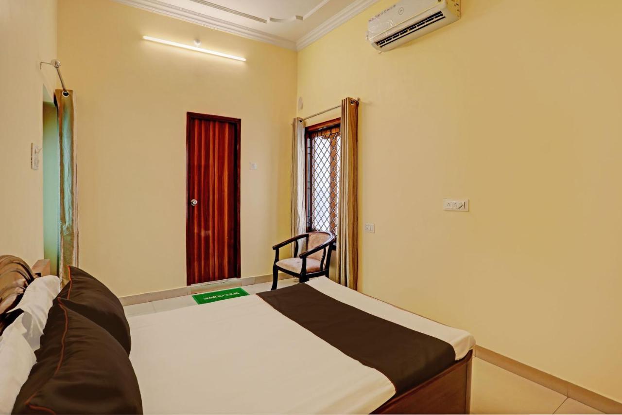 Oyo Flagship Sawariya Palace Hotel 3*