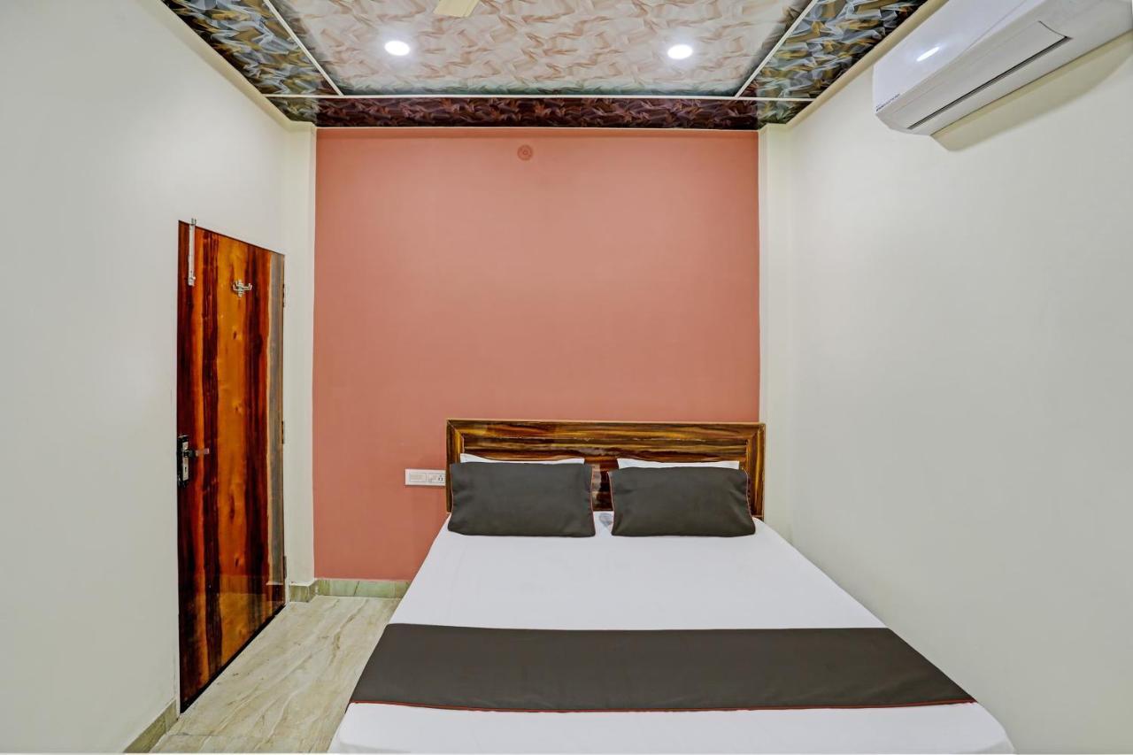 Collection O Sylvania Palace Hotel 3*