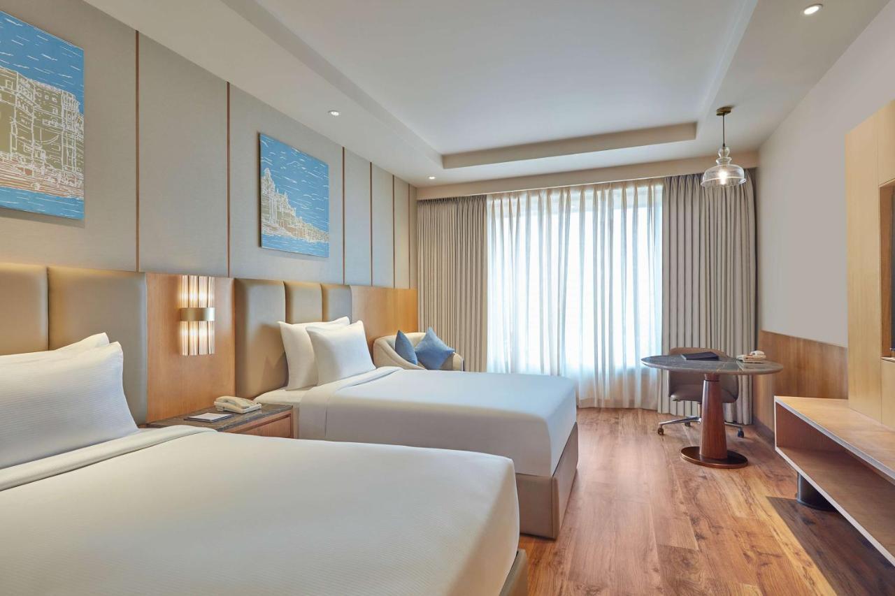 Doubletree By Hilton Hotel