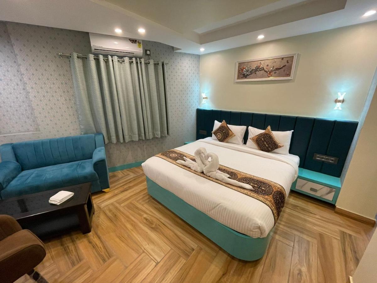 Banaras Palace 3*