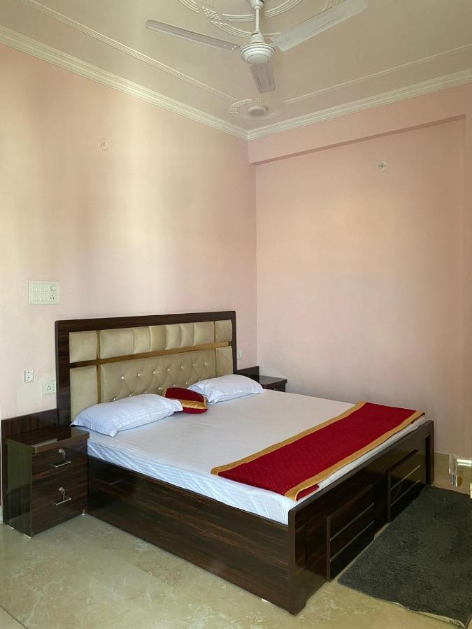 Shri Ram Paying Hotel