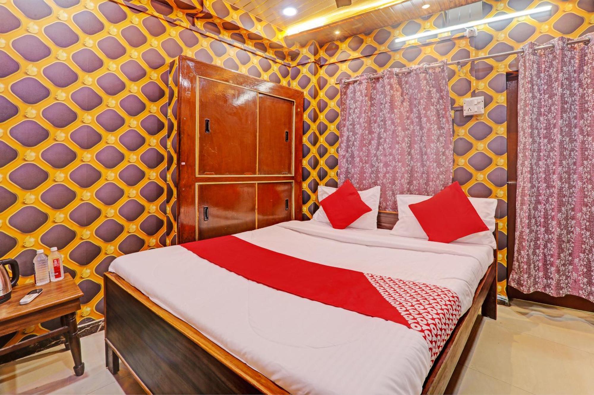 Hotel Oyo Flagship Manjushree P. 4*