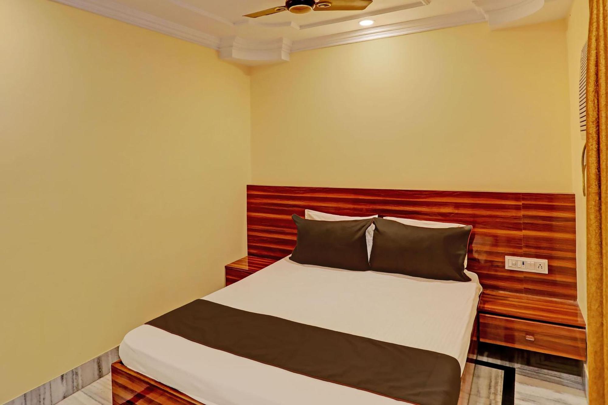 Hotel Oyo Flagship Sawariya Palace Varanasi