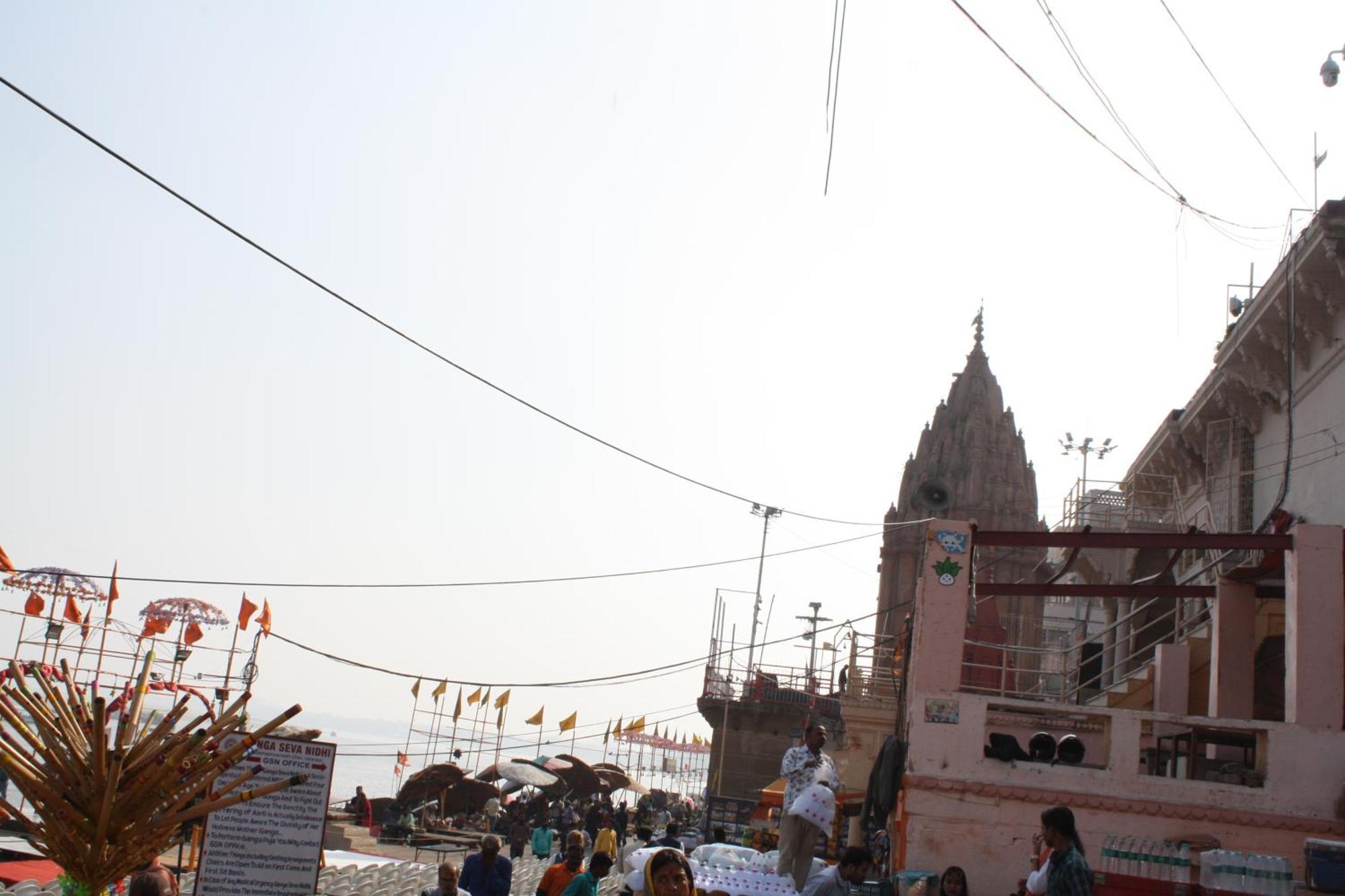 Raghunath Palace Homestay *