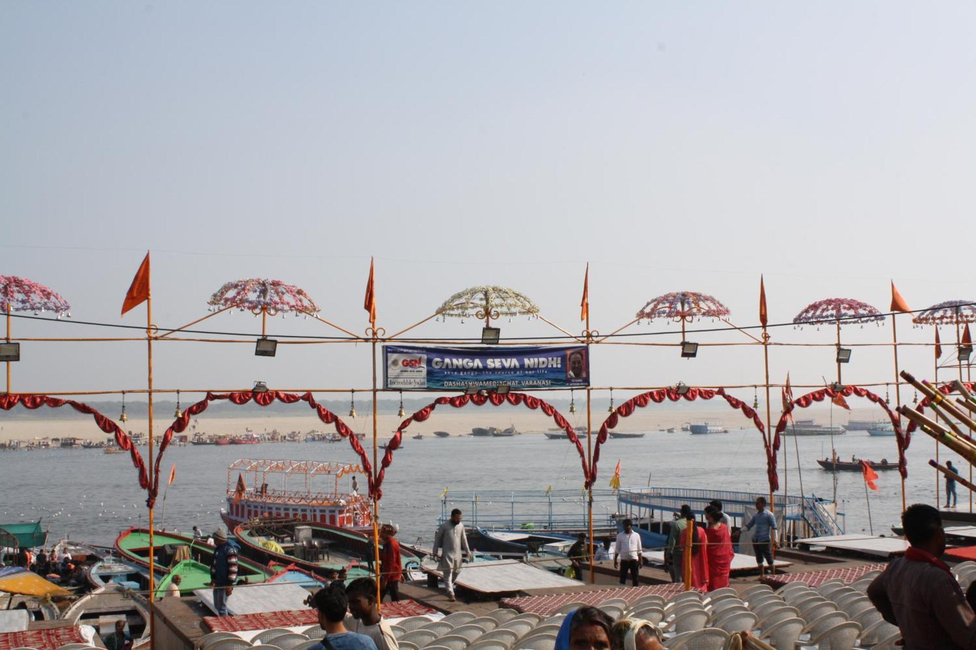 Raghunath Palace Homestay *