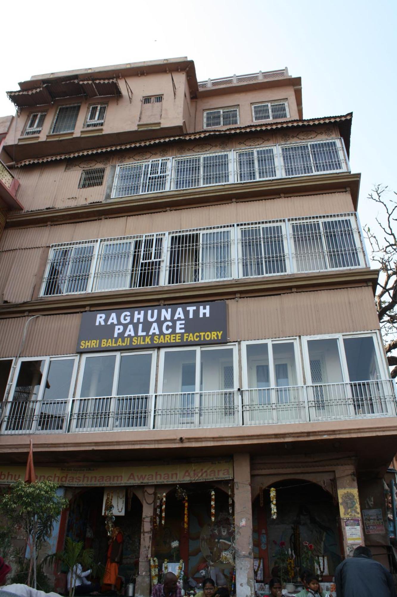 Raghunath Palace