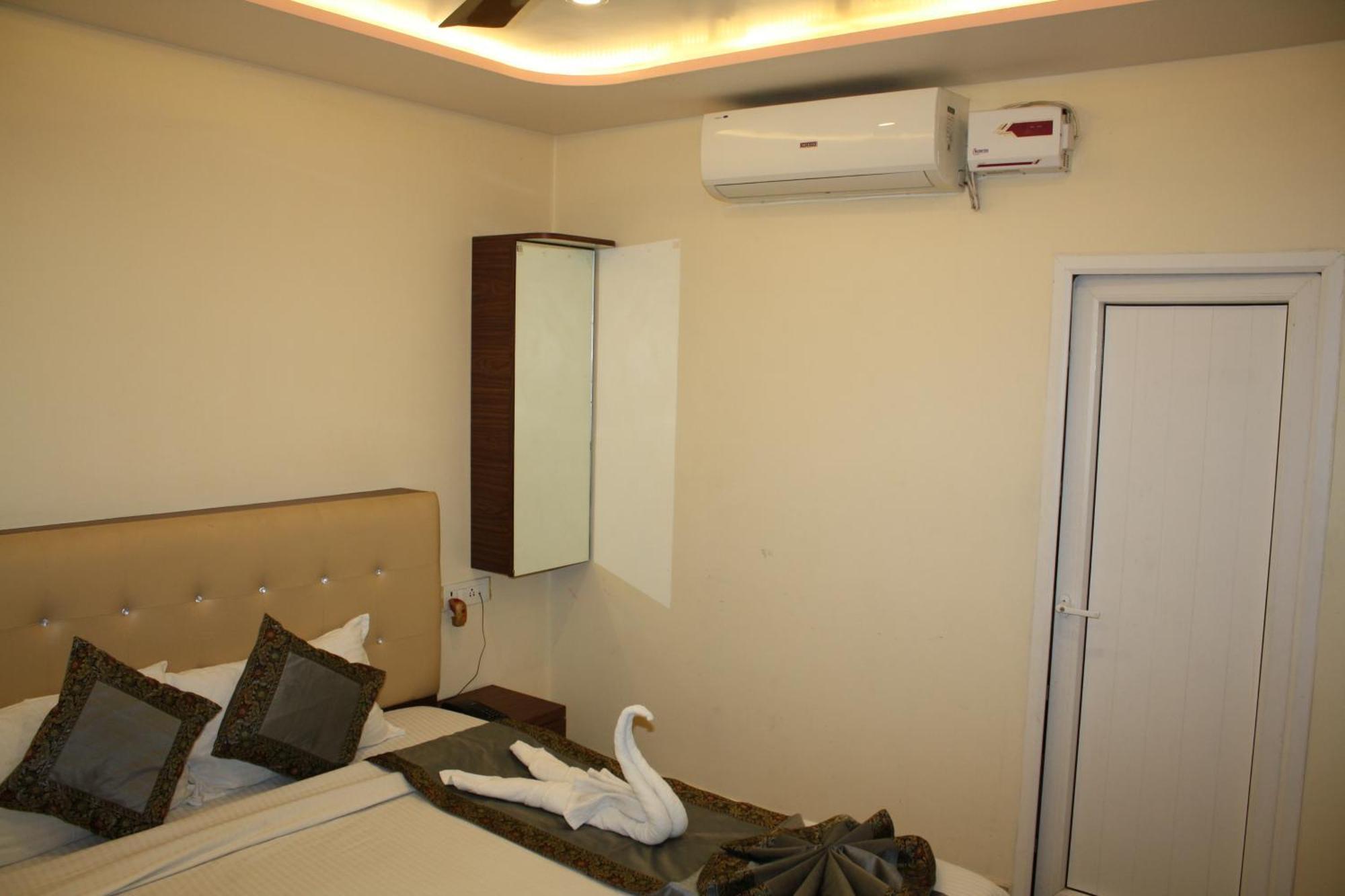 Homestay Raghunath Palace Varanasi