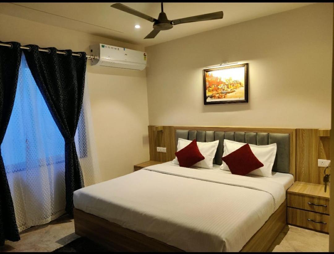 Tirtha Guest house
